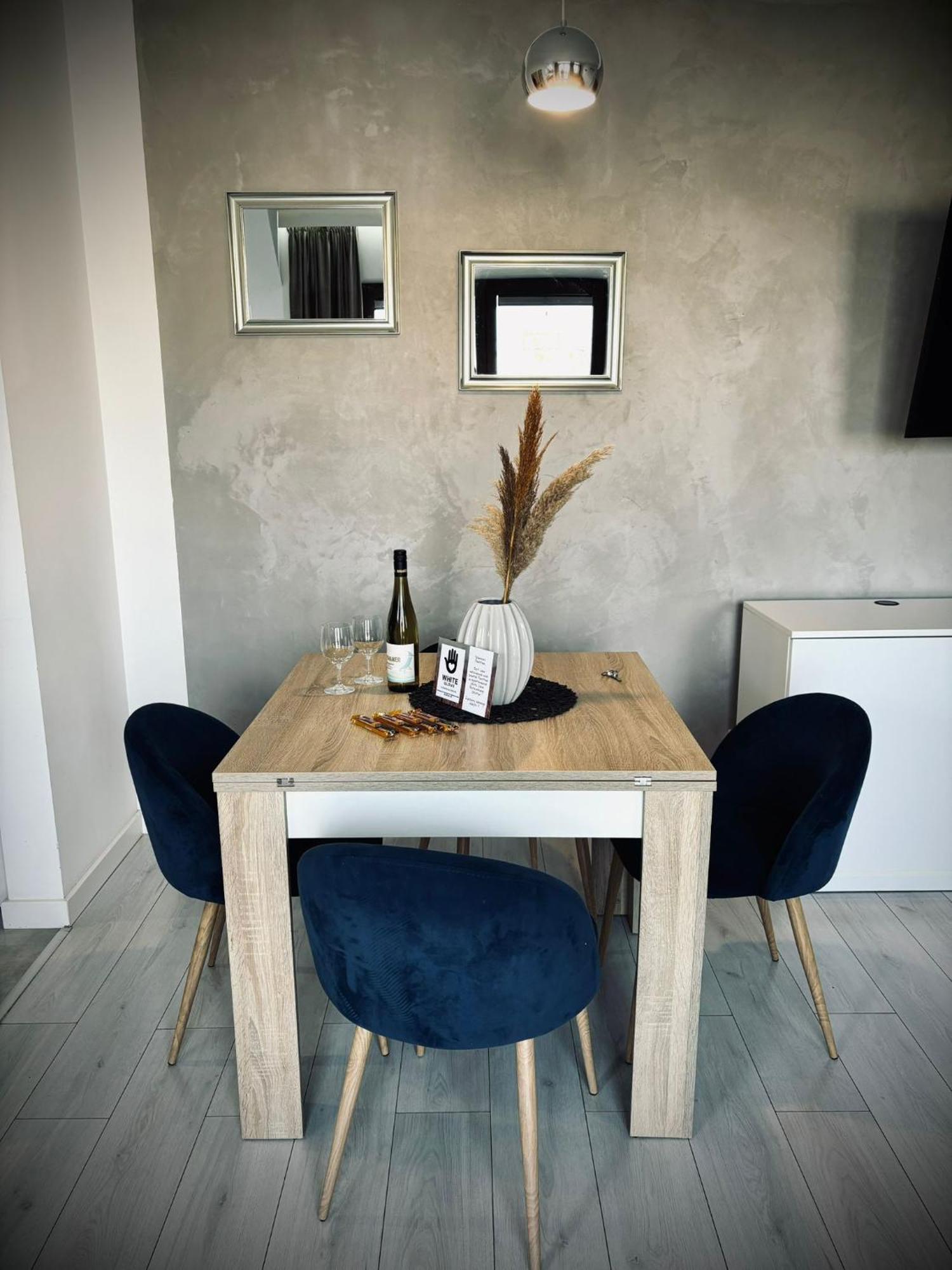 Apartament White Glove Bilitewskiego 奥尔什丁 外观 照片